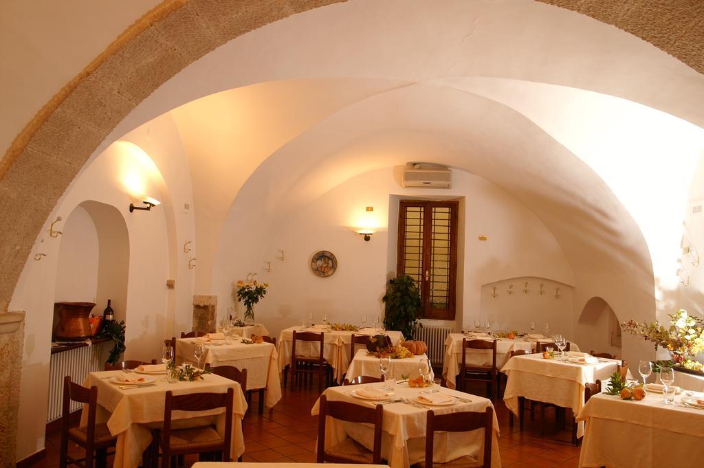 La Locanda Di Gino Sulmona Exterior foto