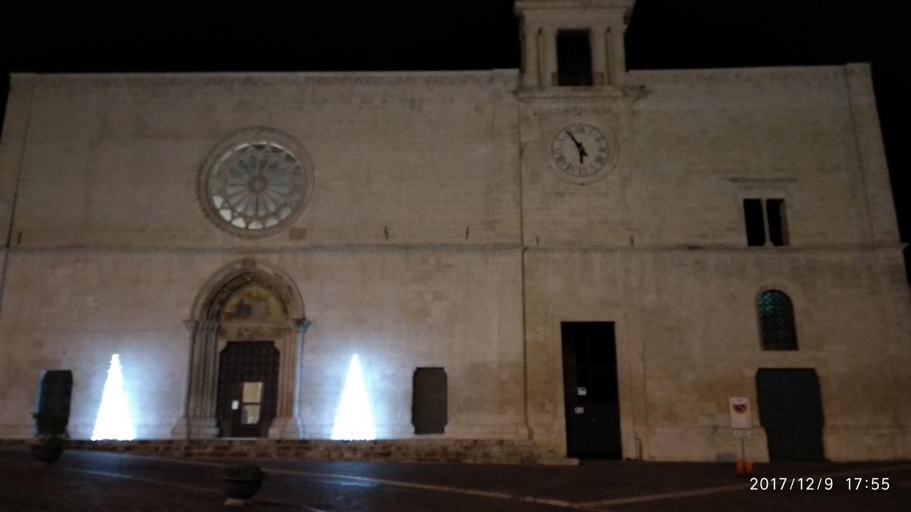 La Locanda Di Gino Sulmona Exterior foto