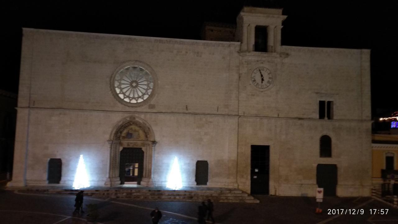 La Locanda Di Gino Sulmona Exterior foto